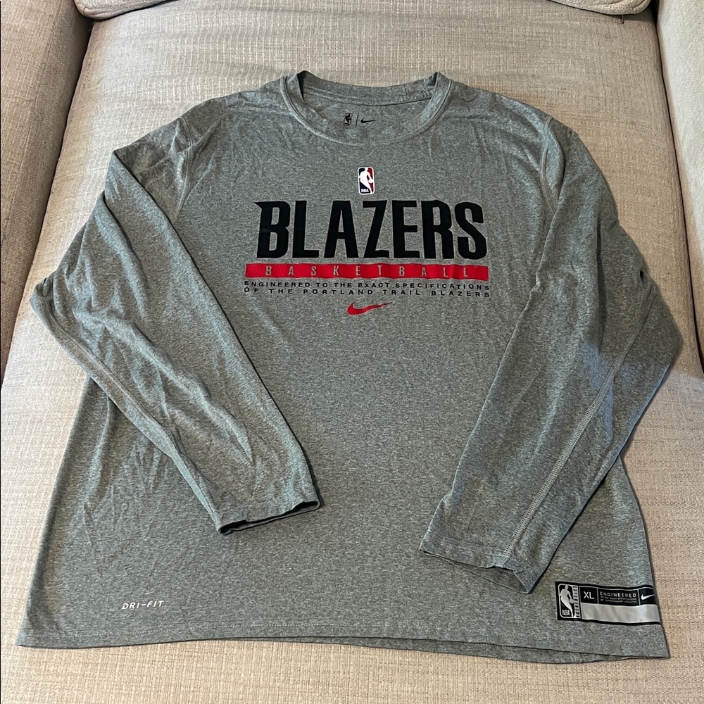 Nike NBA Authentic Dri-Fit Portland Trail Blazers Gray Long Sleeve Tee